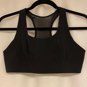 LuluLemon Sports Bra Adjustable Bra Style Back